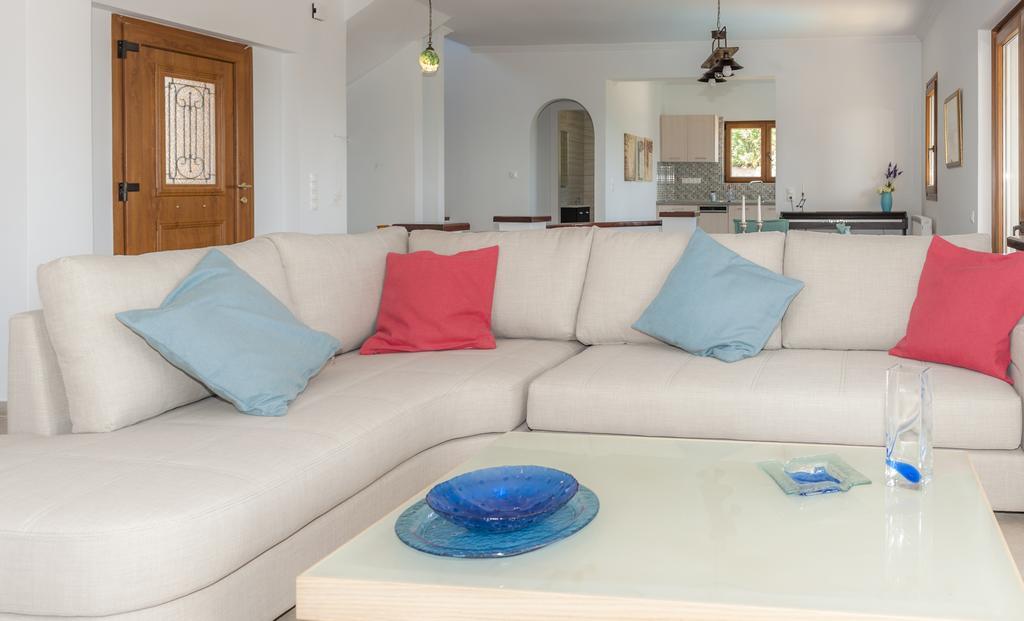 Stephandra Villa Bastounion Bagian luar foto